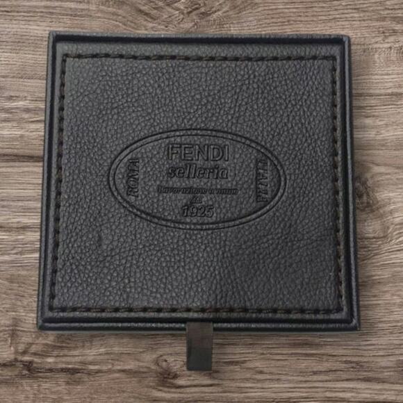 Fendi Selleria watch display box - Picture 4 of 4